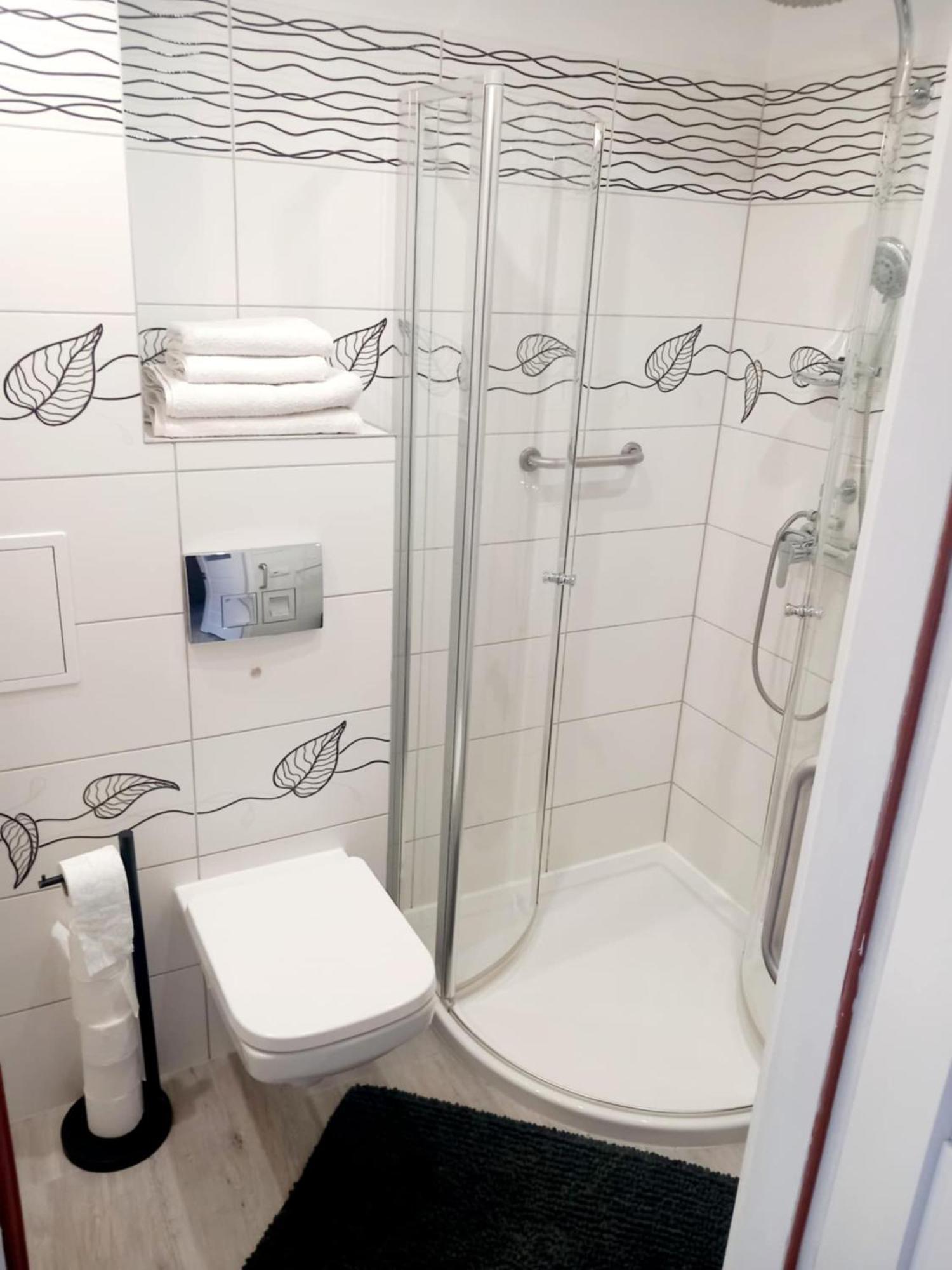 Apartament W Centrum Жагань Экстерьер фото